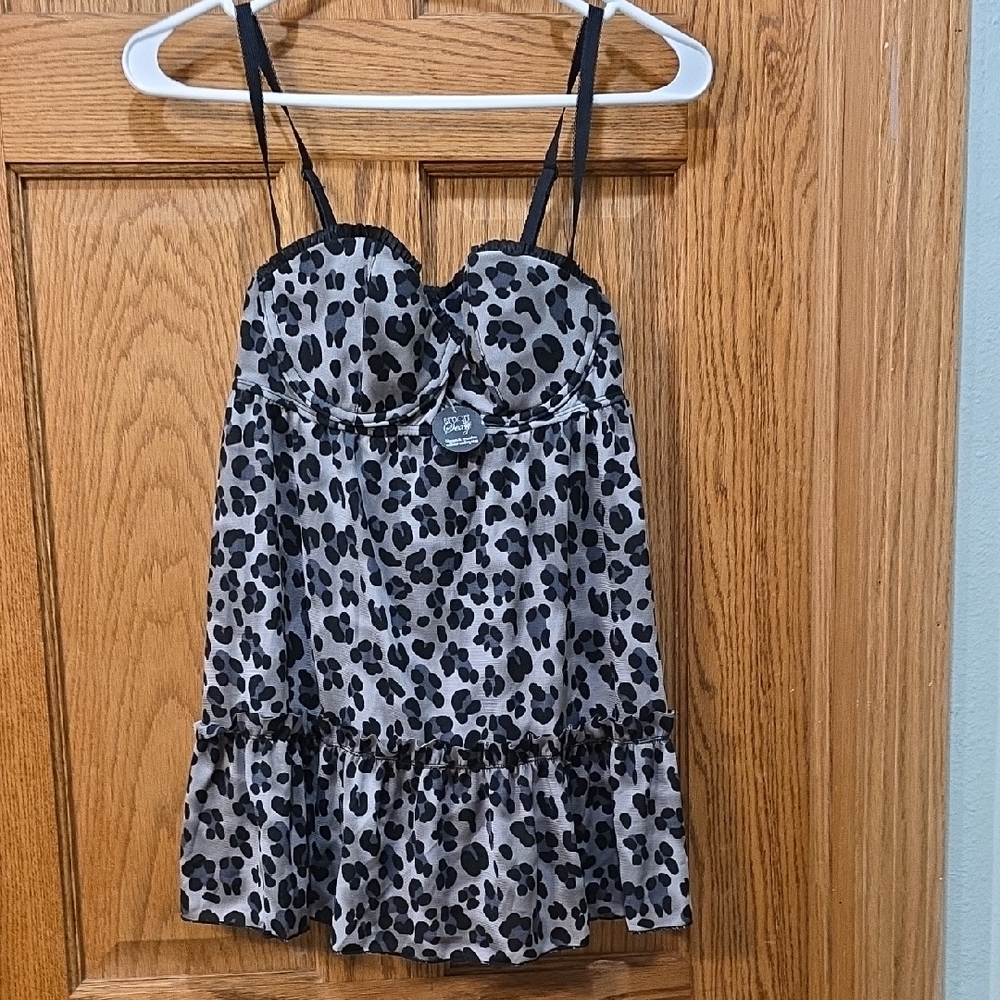 Smart & Sexy Black and Gray Leopard Print Top